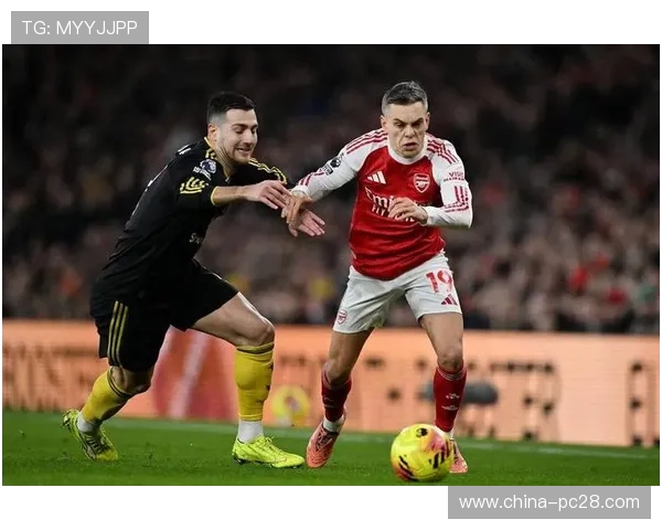 阿森纳2-3遭曼联绝杀，联赛榜首优势缩水至4分