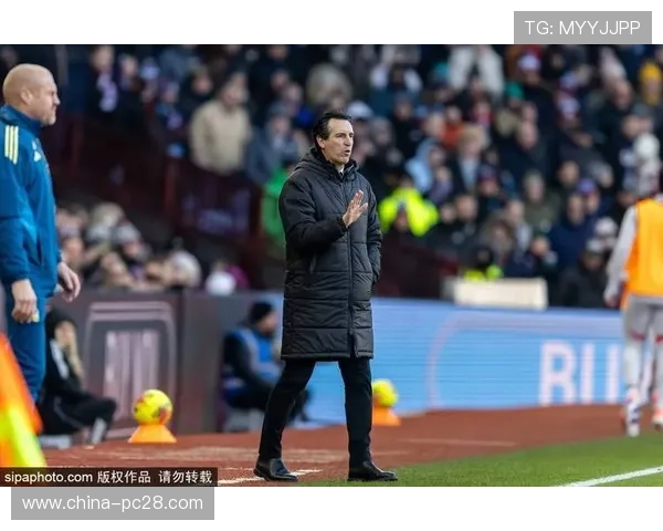 维拉客场挑战伯恩茅斯，伤病潮中埃梅里如何应对攻防考验